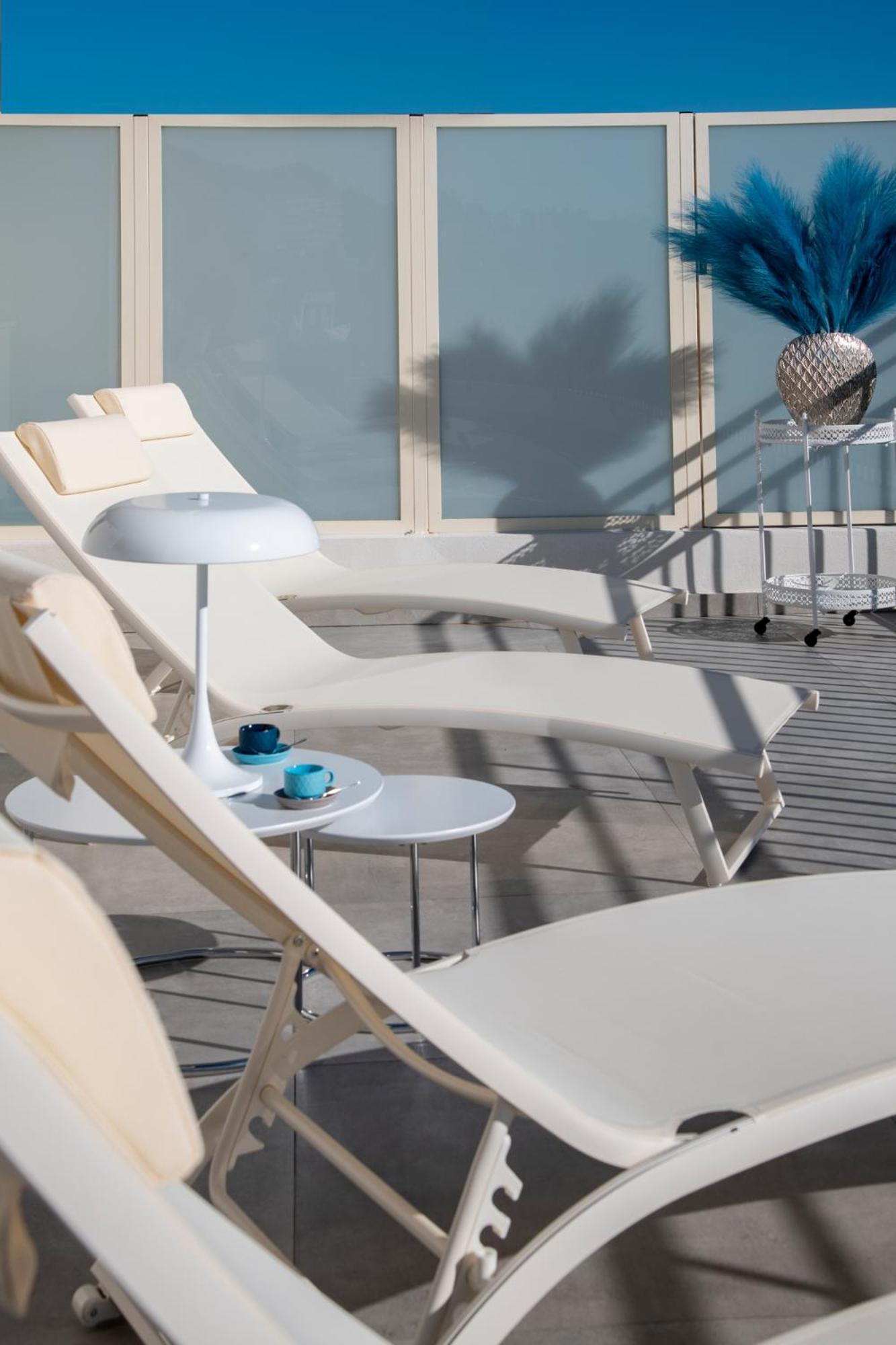Aparthotel Hoteliere Chambord Au Coeur De - Entierement Renovee Menton