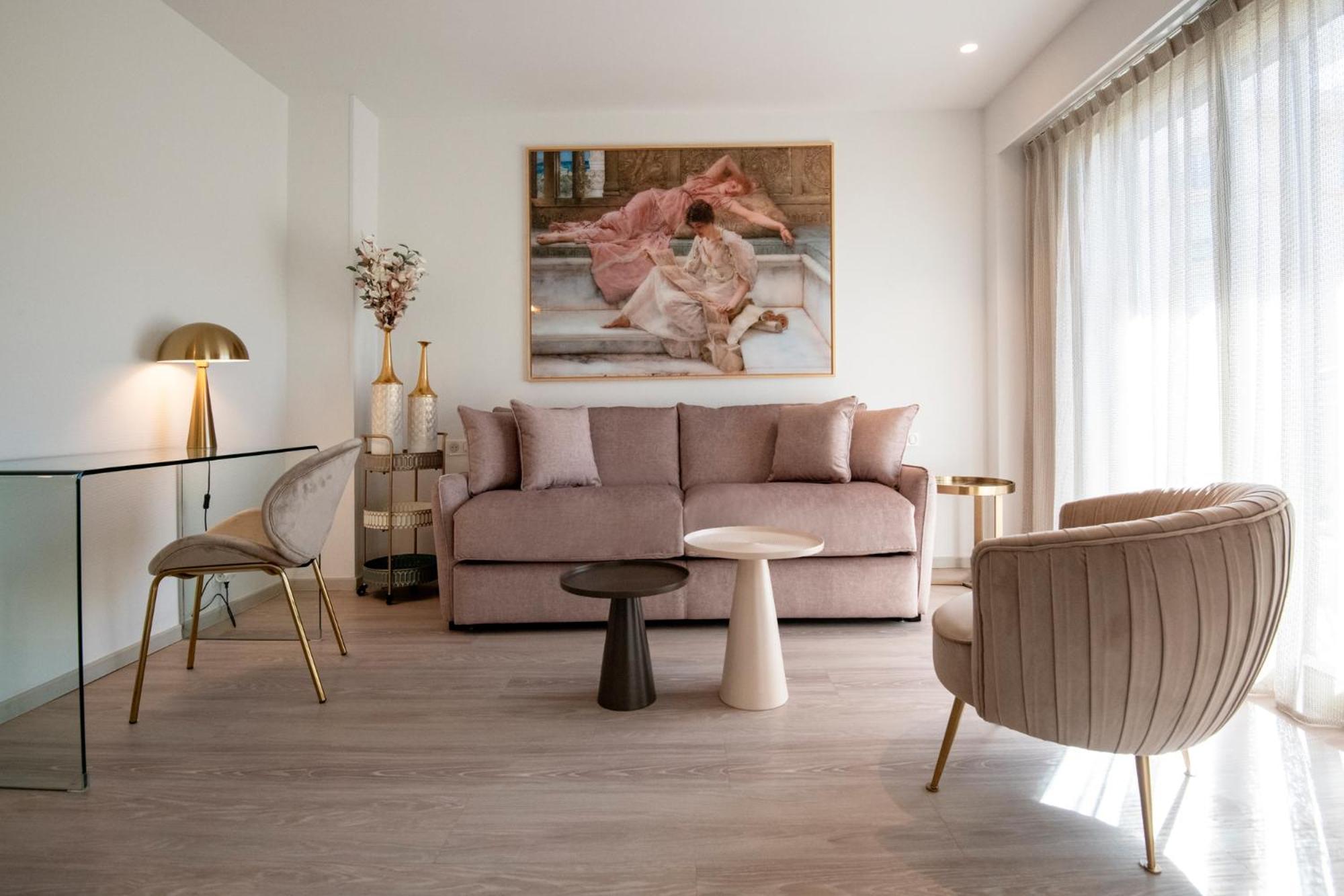 Hoteliere Chambord Au Coeur De - Entierement Renovee Menton