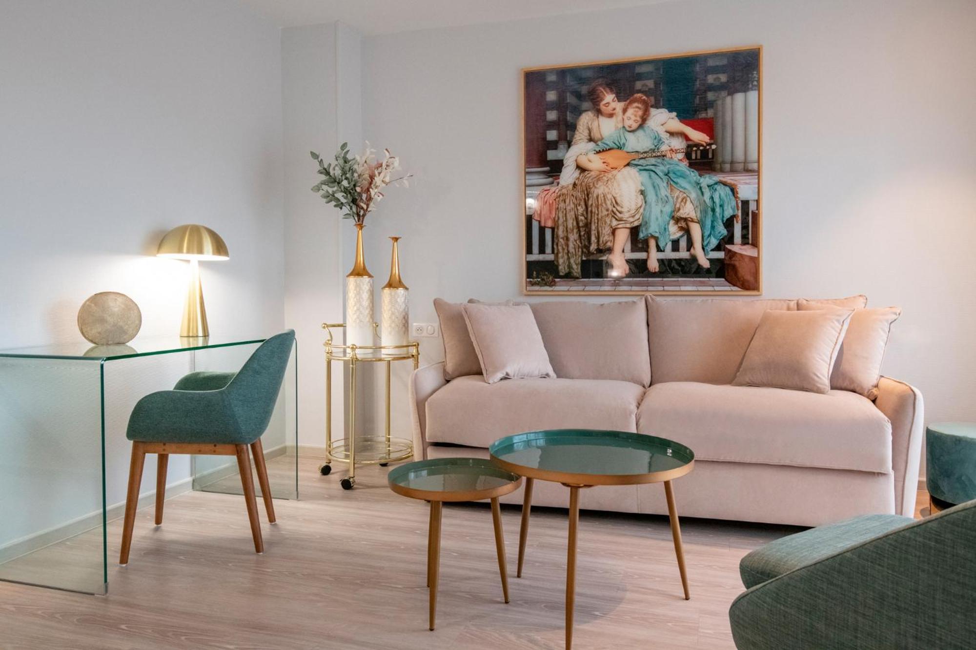 Aparthotel Hoteliere Chambord Au Coeur De - Entierement Renovee Menton