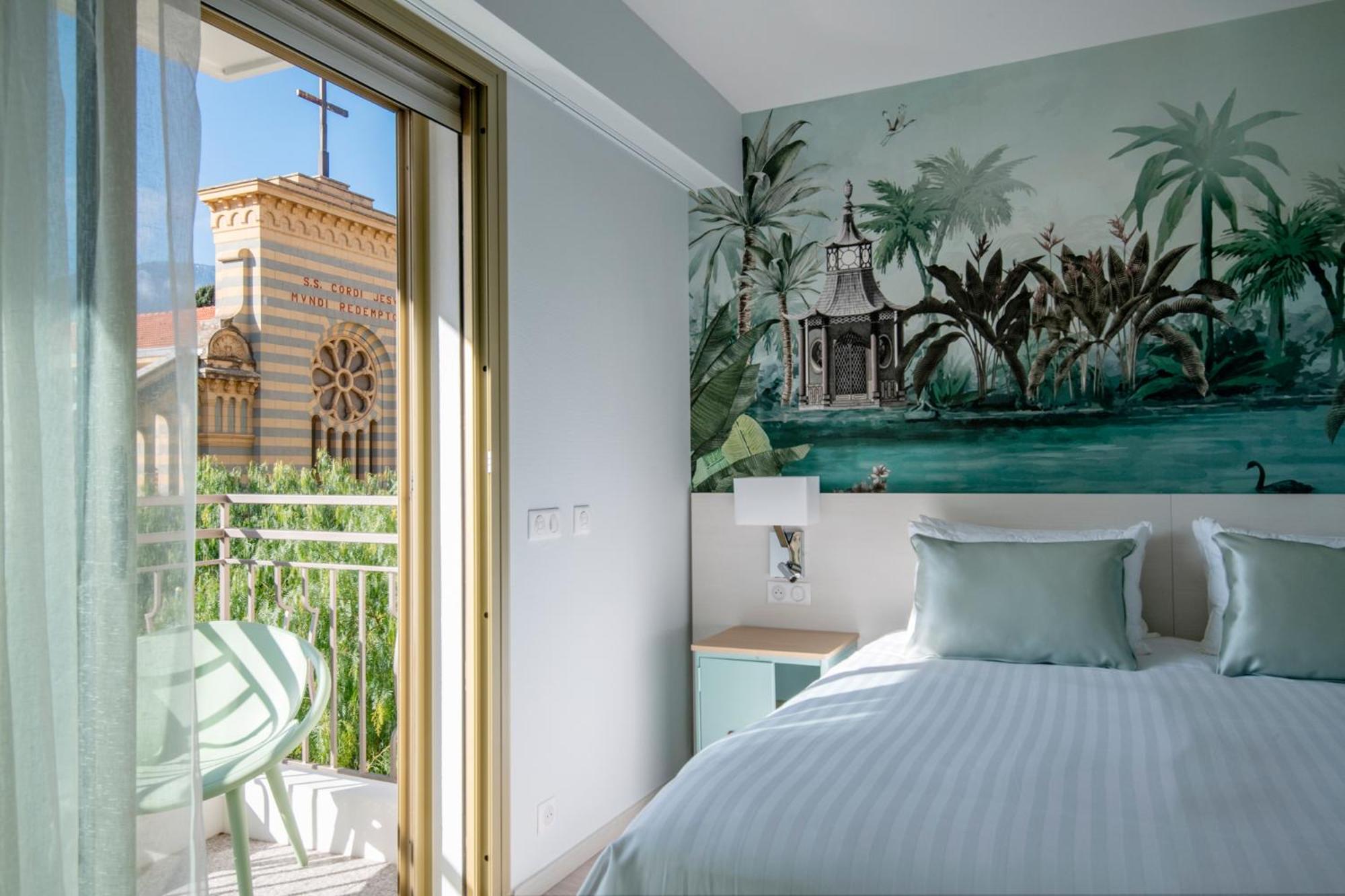 Aparthotel Hoteliere Chambord Au Coeur De - Entierement Renovee Menton