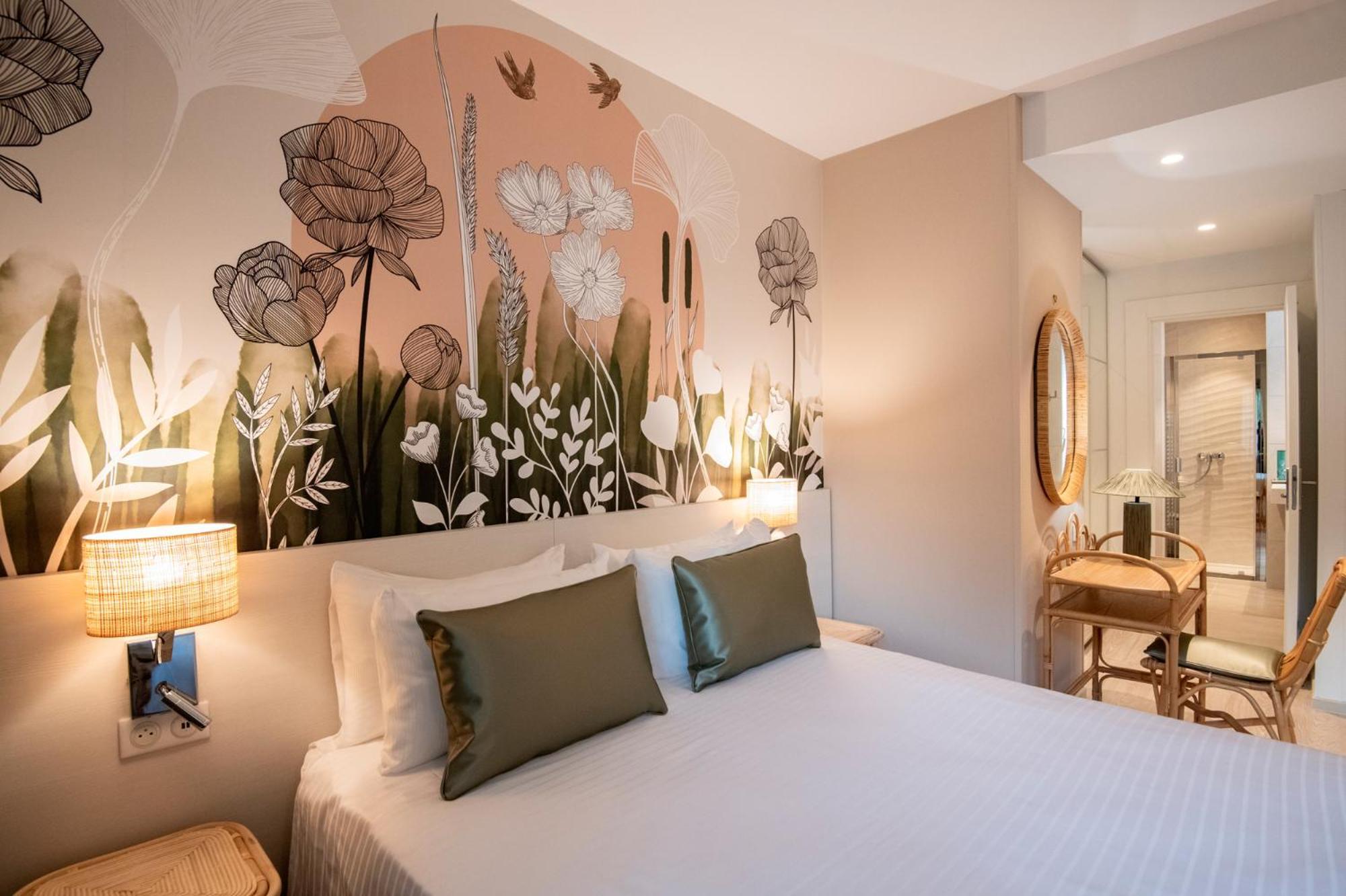 Hoteliere Chambord Au Coeur De - Entierement Renovee Menton